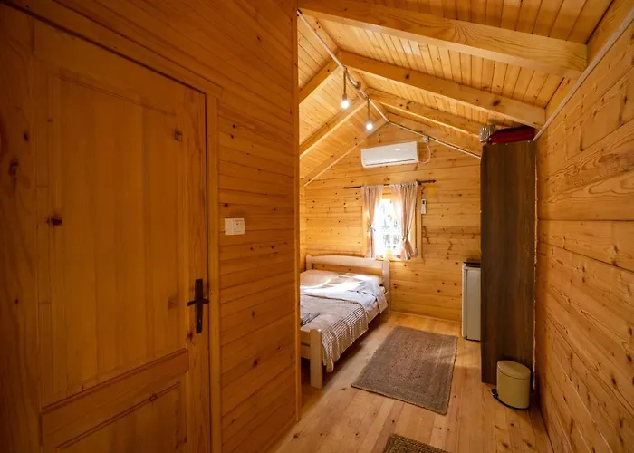 Nyaraló Via River *