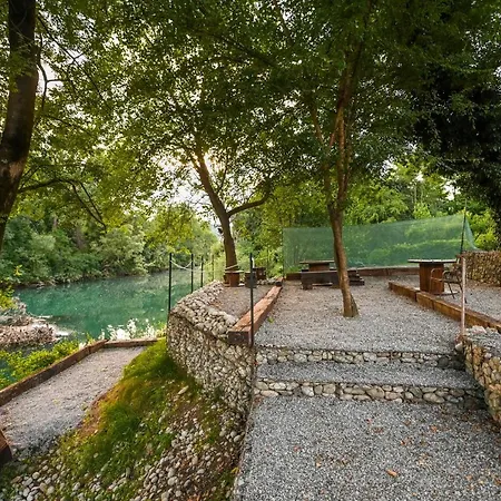 Tatil Evi Via River Podgoriçe