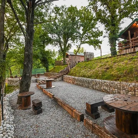 Via River Будинок відпочинку *