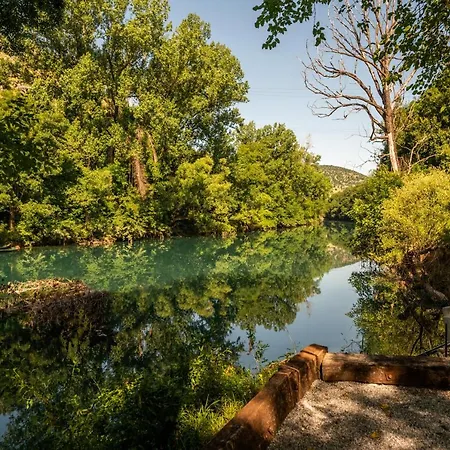 Via River 波德戈里察