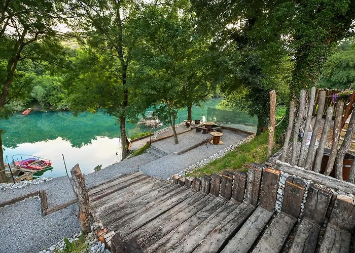 Tatil Evi Via River Podgoriçe