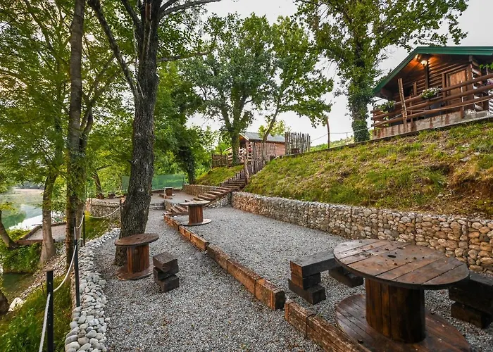 Via River Tatil Evi *