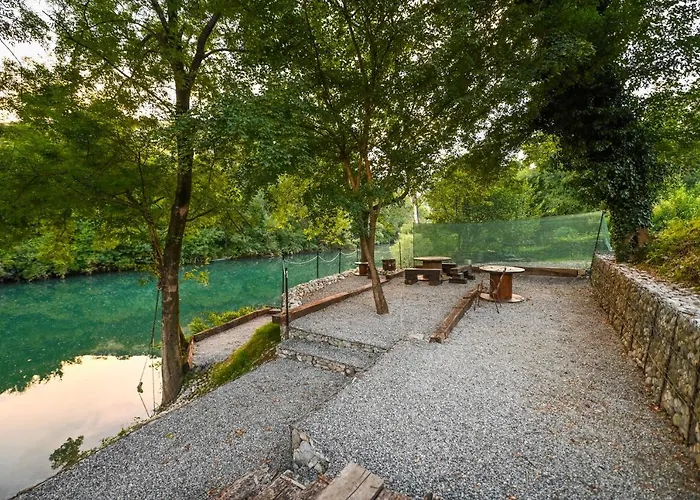 Via River Tatil Evi Podgoriçe